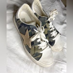 Steven New York Sneakers Size 7